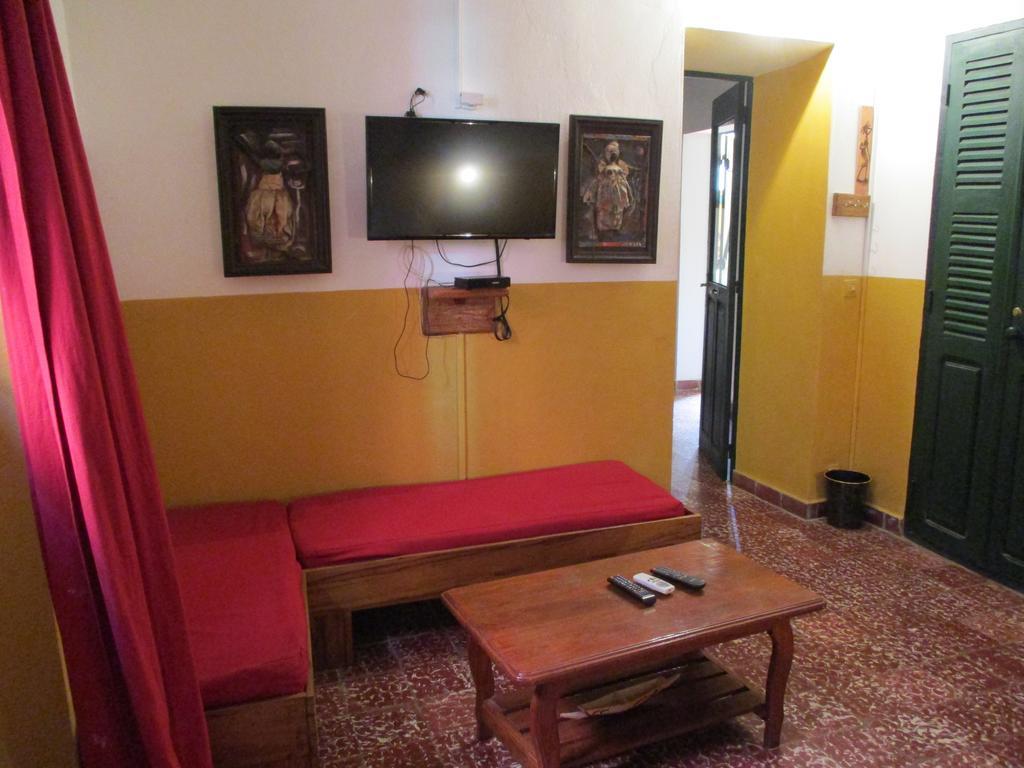 فندق Chez Eric Gorée المظهر الخارجي الصورة